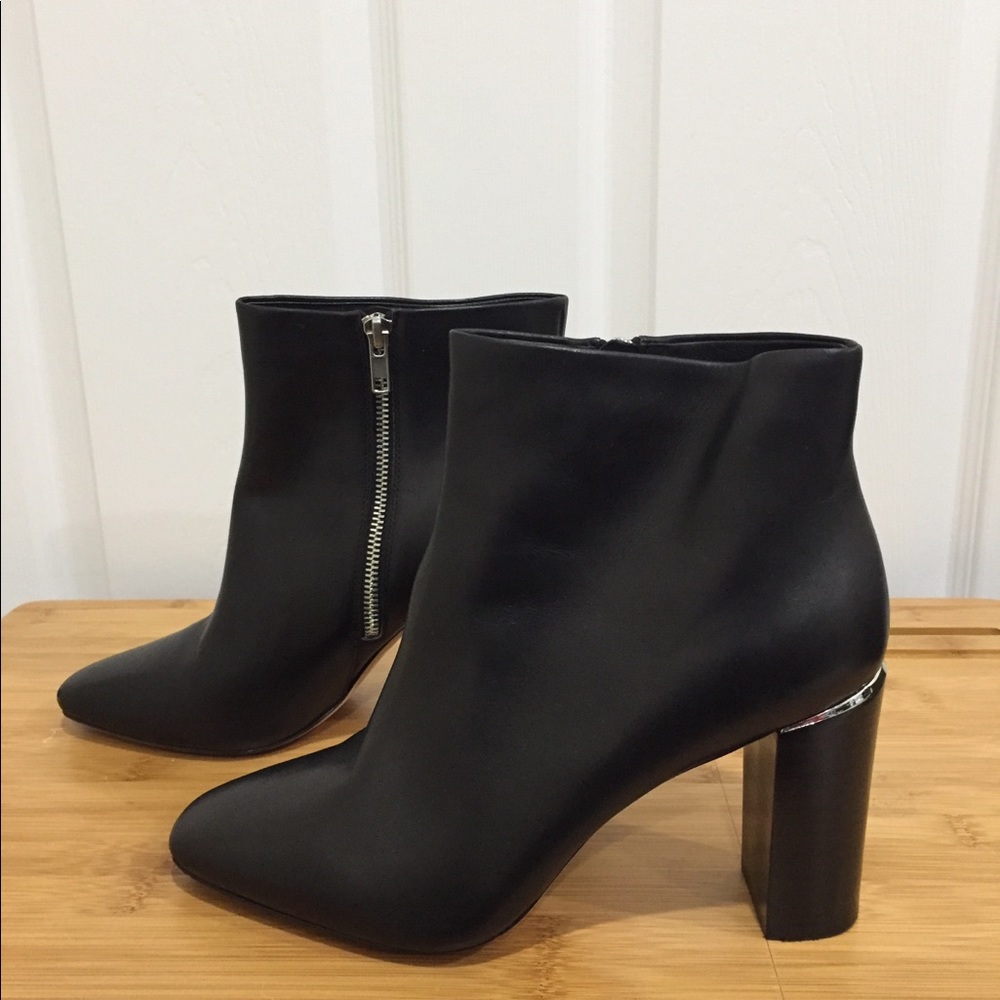 POUR LA VICTOIRE Black Rickie Booties sz 9.5 - Picture 2 of 6